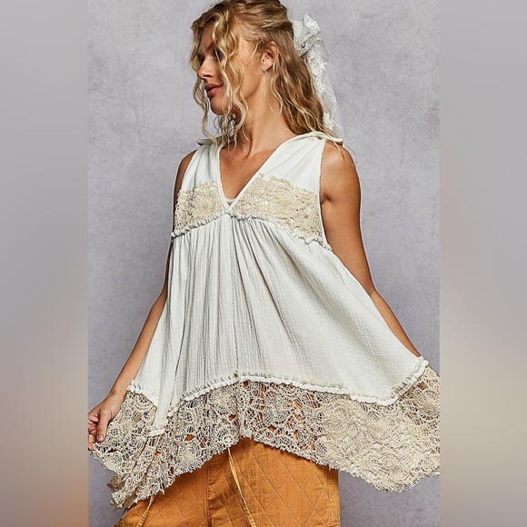 POL Tops - #7 POL Cream and Tan Lace Women's Blouse